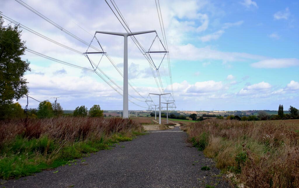T-pylons